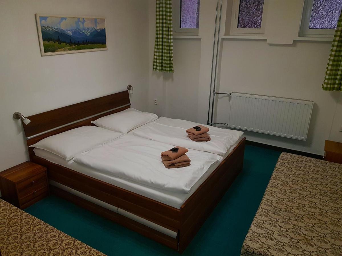 Hotel Sasanka Tatranská Lomnica Rom bilde